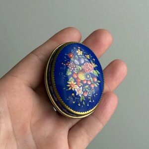 Vintage Collectible English Chambers Candy Storage Tin 2” Blue Fruit Flowers